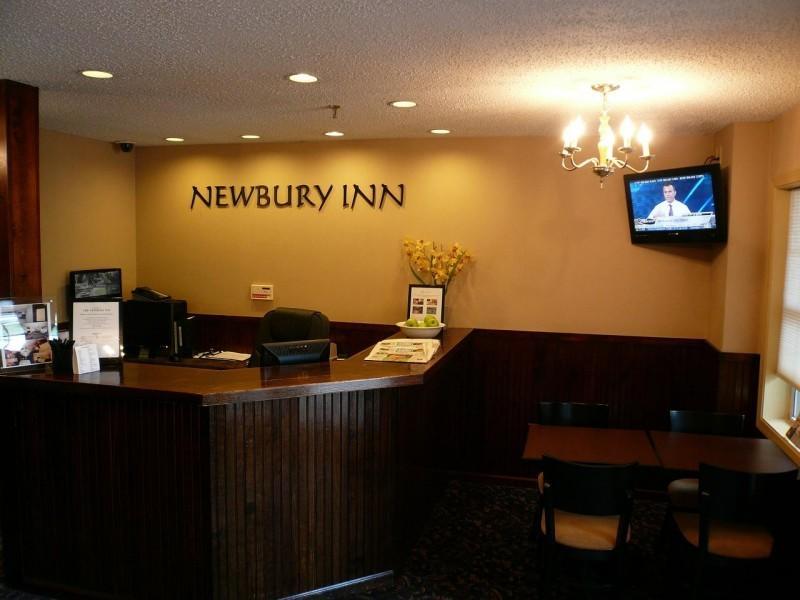 Newbury Inn Brookfield Bagian luar foto